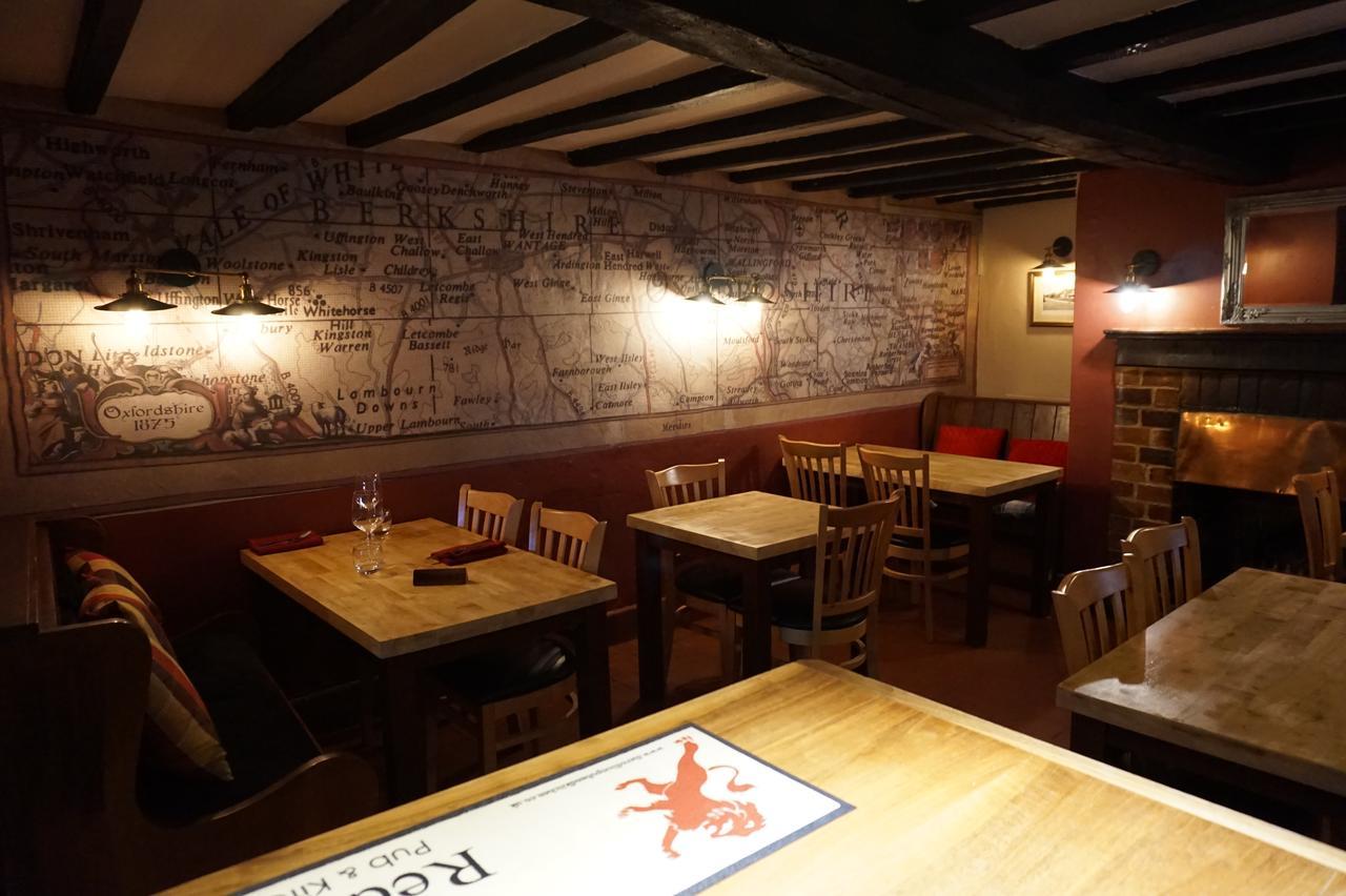The Red Lion Pub & Kitchen Acomodação com café da manhã Didcot Exterior foto